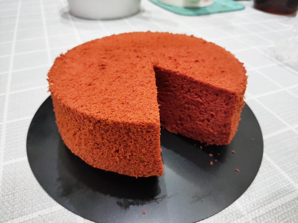 红丝绒戚风蛋糕（6寸，两蛋）的做法
