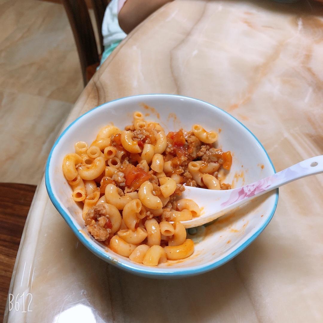 番茄肉酱通心粉