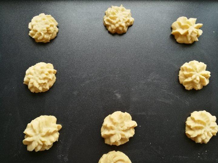 一抿即化酥到掉渣的珍妮曲奇云顶小花/烘焙视频饼干篇1