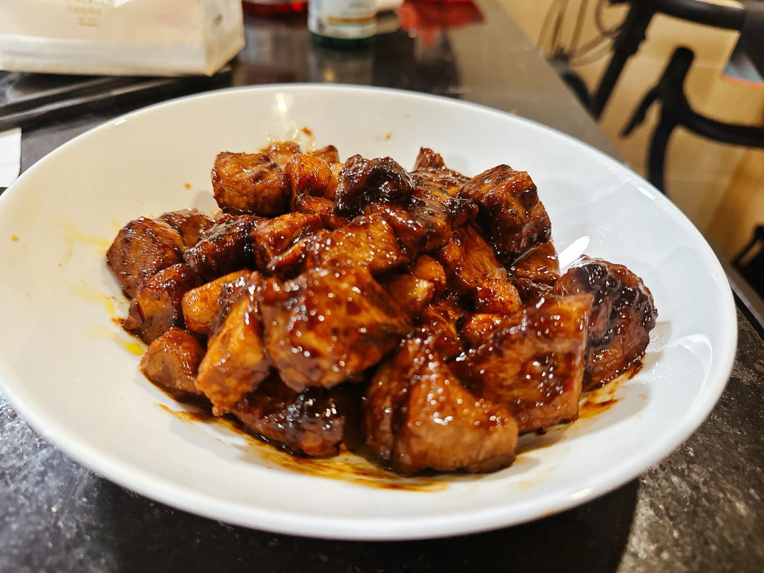 黑蒜子牛肉粒