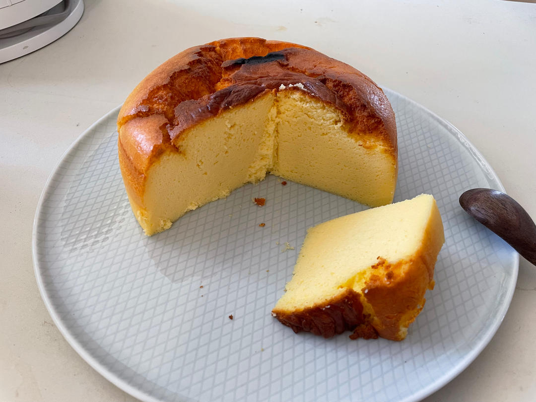 8寸轻乳酪蛋糕不开裂不缩腰