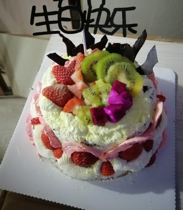 6寸奶油生日蛋糕（附图解）