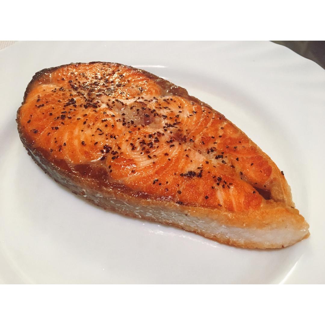 jessicaxoxo做的干煎三文鱼