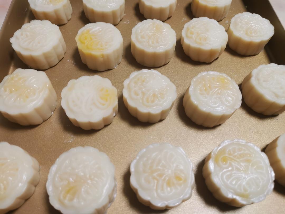 梦幻冰皮奶黄月饼/免烤箱