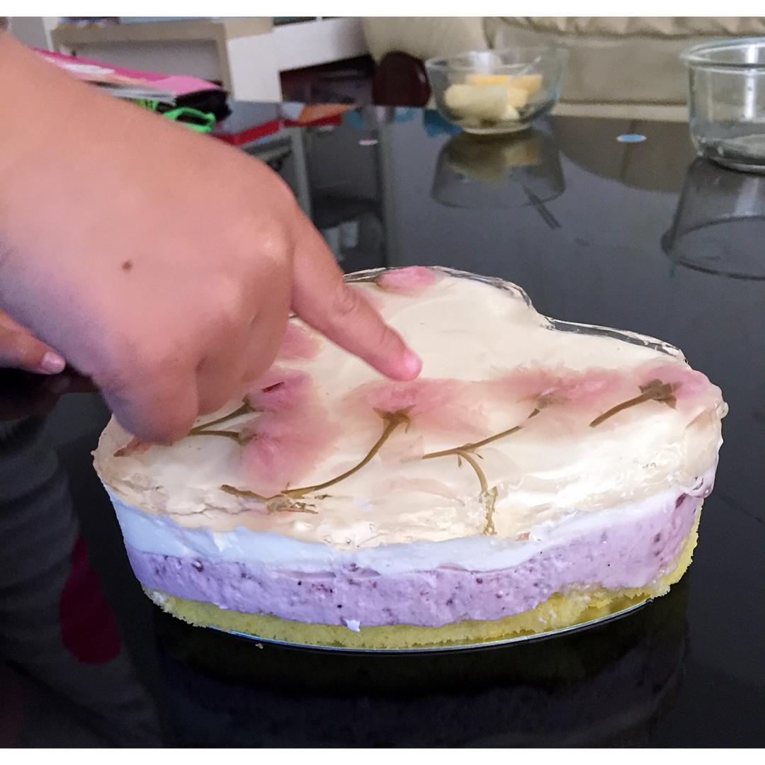 颜值爆表的樱花慕斯。（6寸圆模）