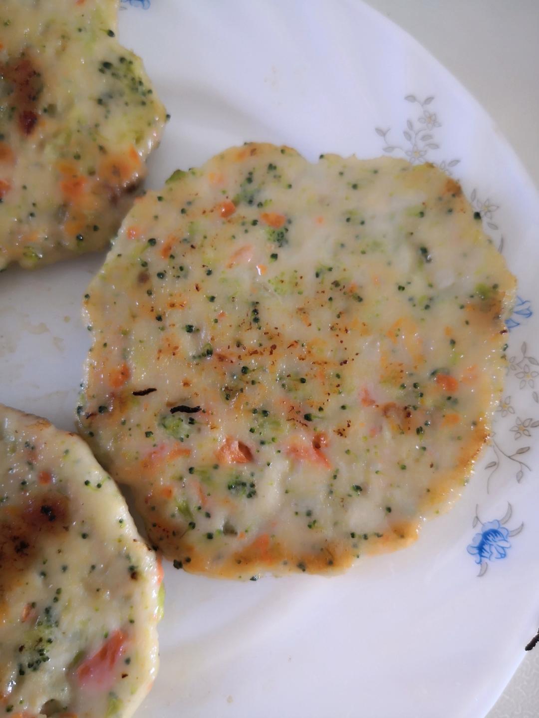 减肥、健身人士吃了狂点赞的蔬菜鸡胸肉饼