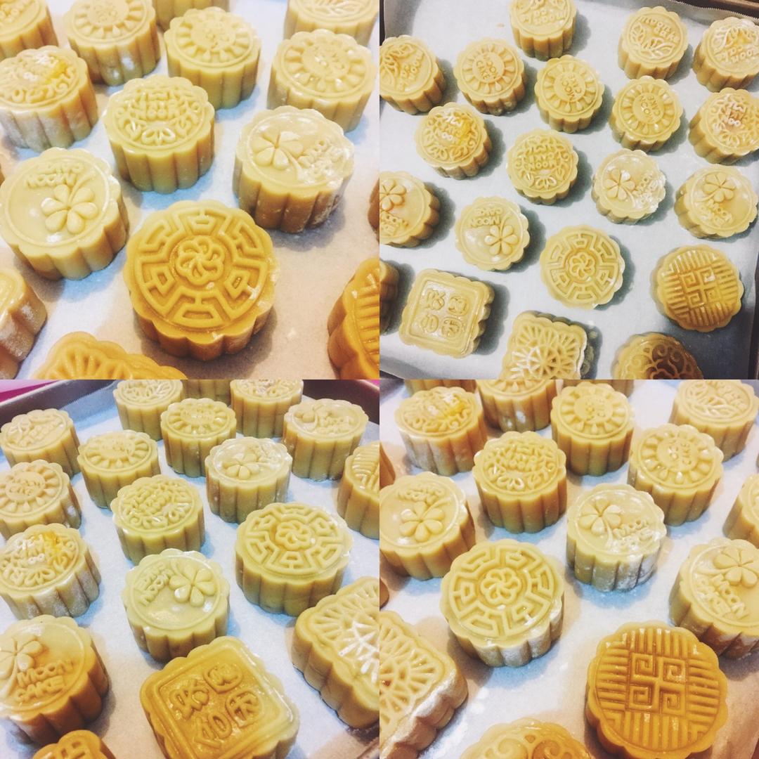 广式月饼——蛋黄莲蓉月饼