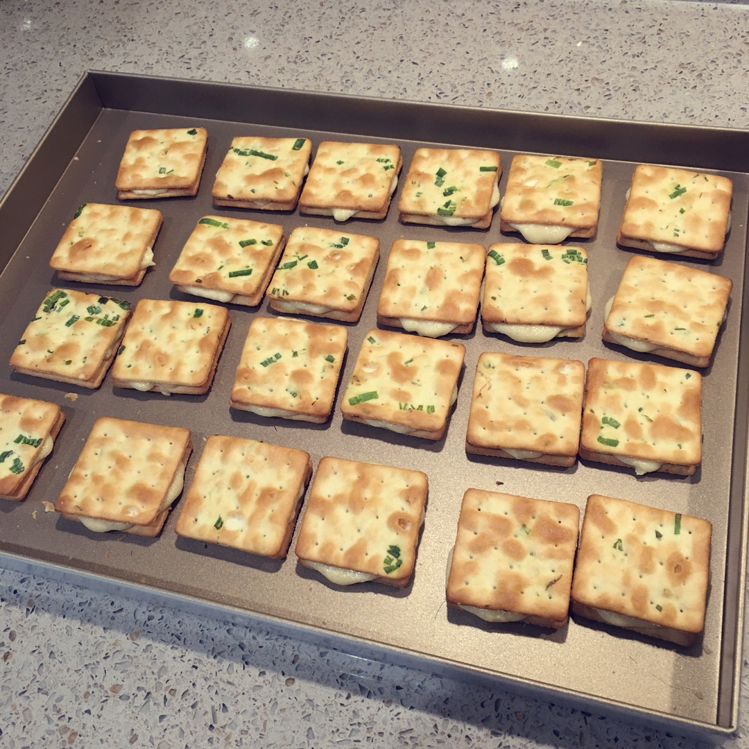 牛轧糖夹心苏打饼干