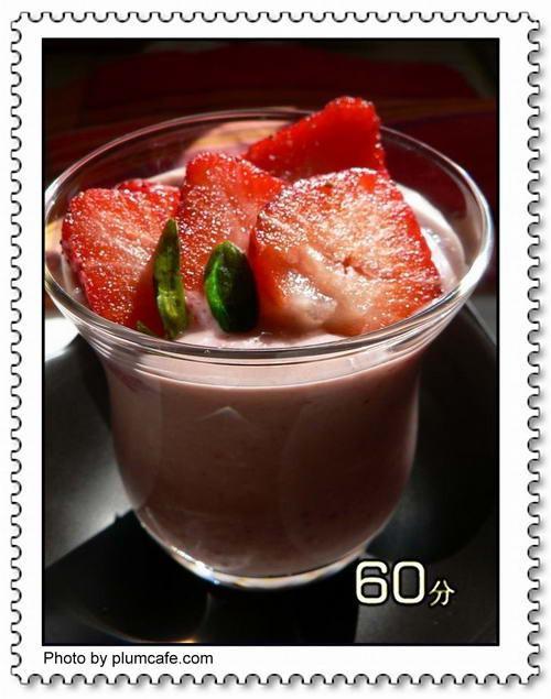 草莓奶昔的做法