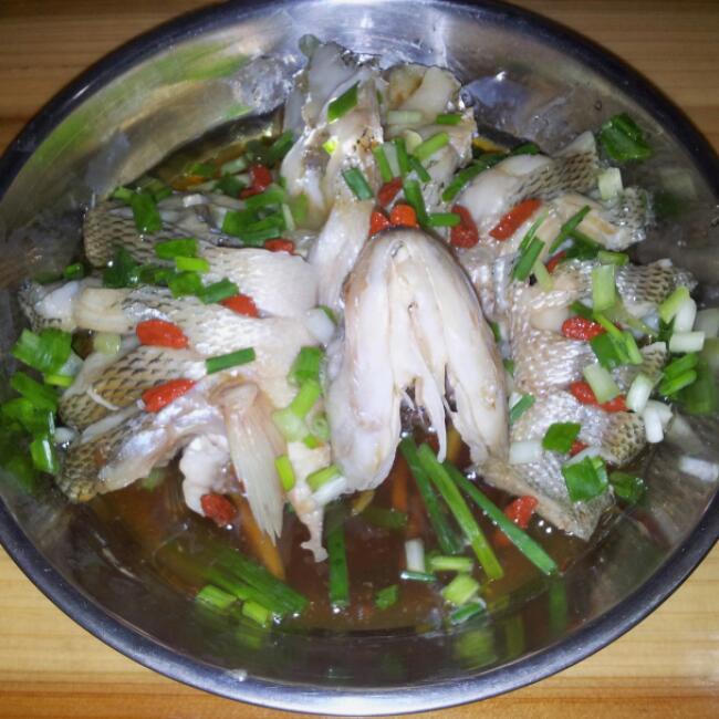 清蒸鲈鱼