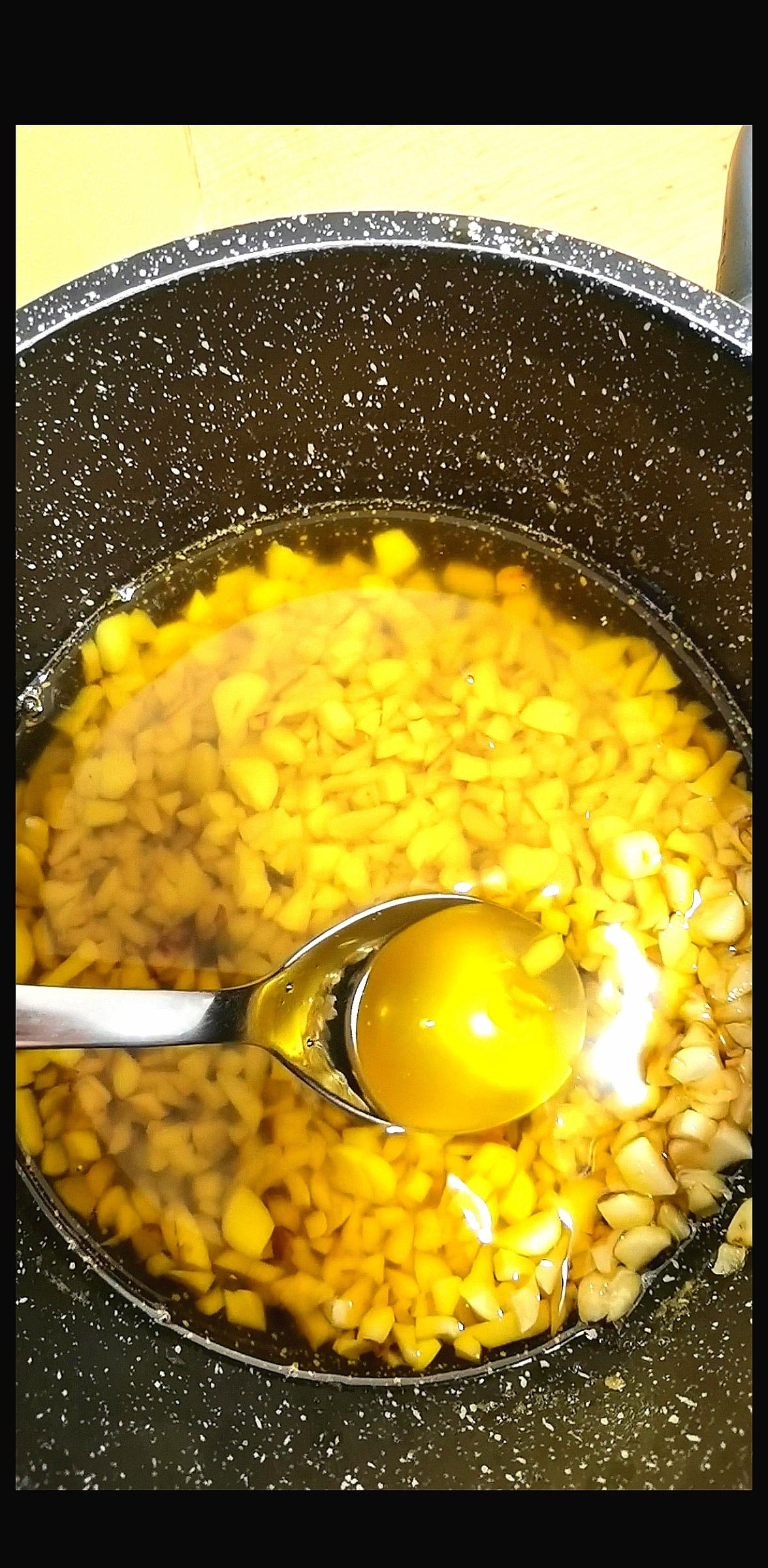 黄金蒜油（做饭懒星人福音）的做法 步骤2