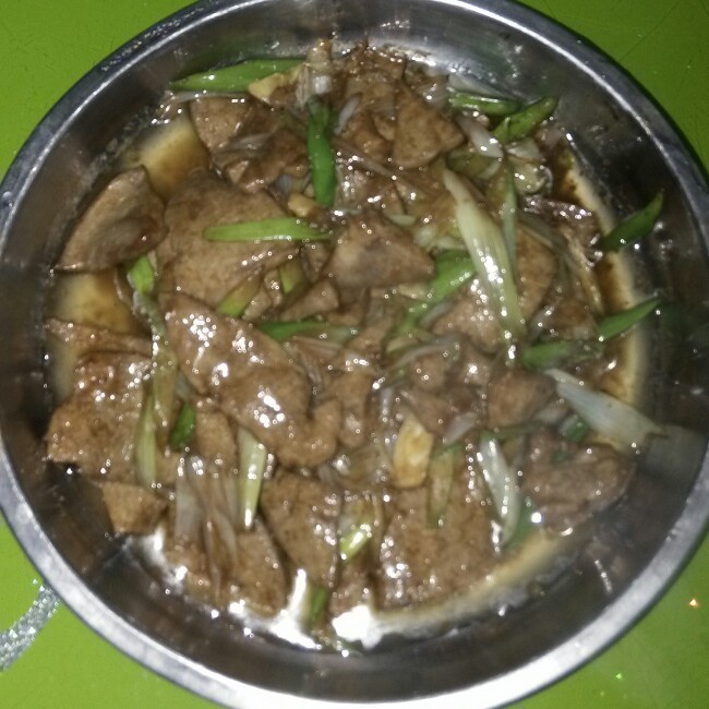 葱爆猪肝