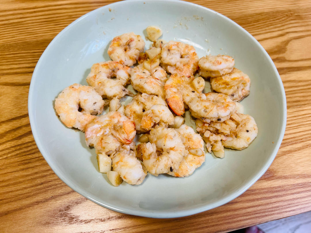 蒜香黄油虾