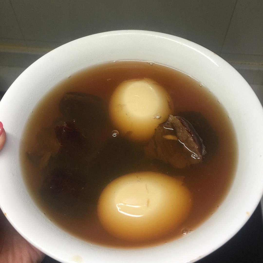 当归红枣鸡蛋汤