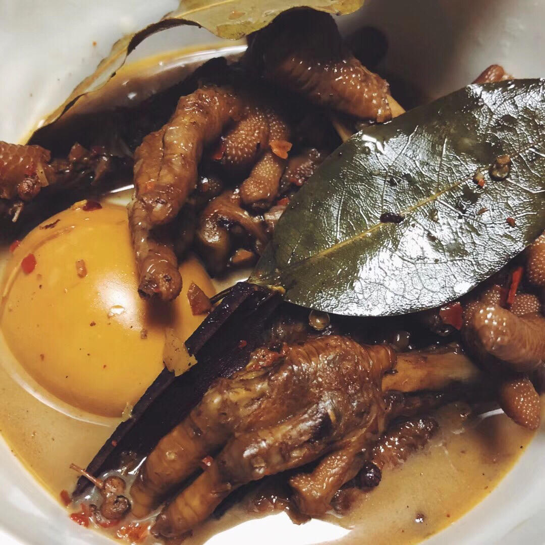 卤鸡爪