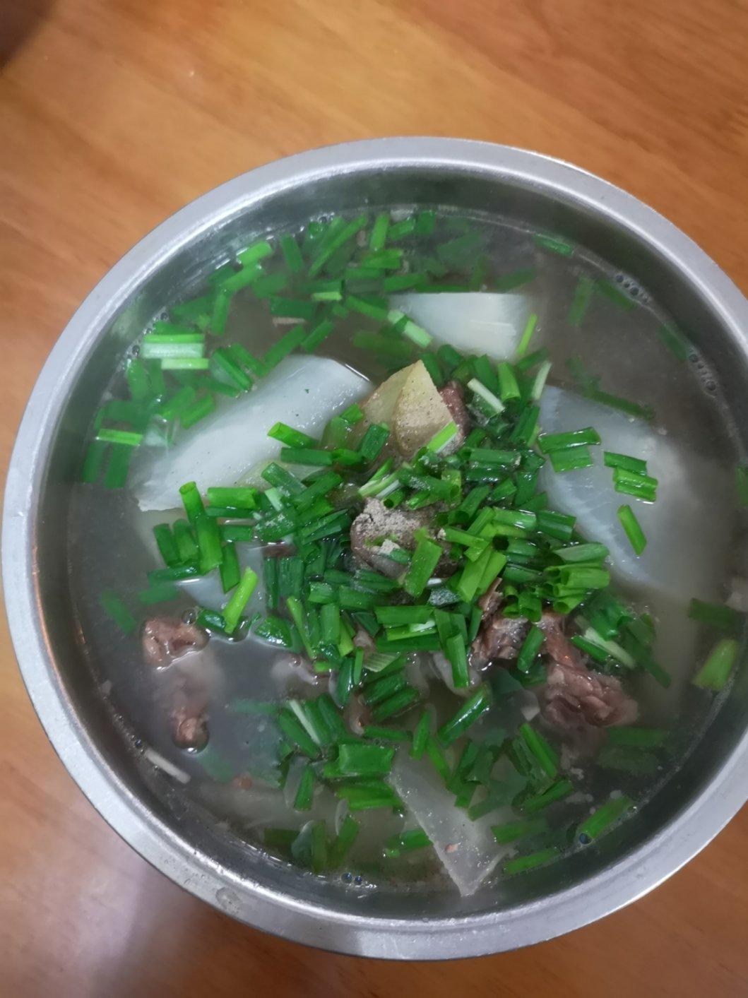 清汤牛腩
