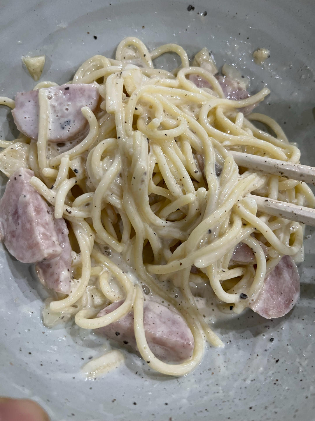 用牛奶也可以做奶油培根意面