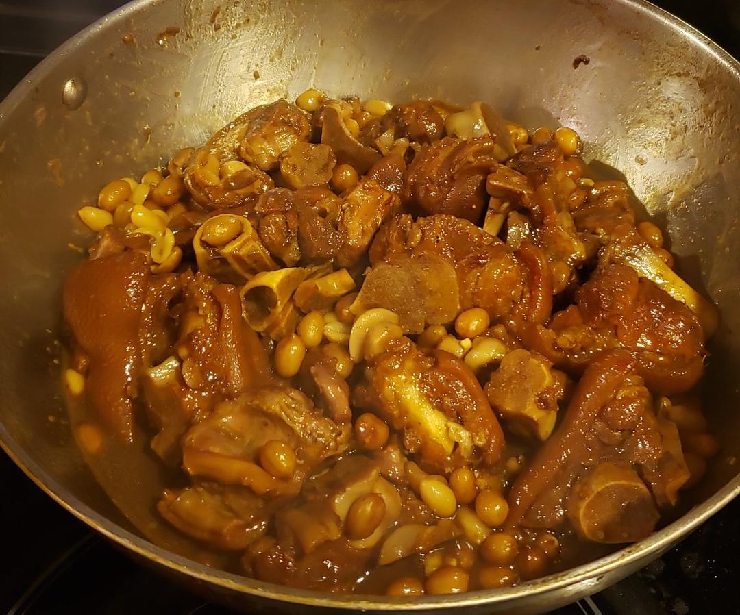 红烧花生猪蹄
