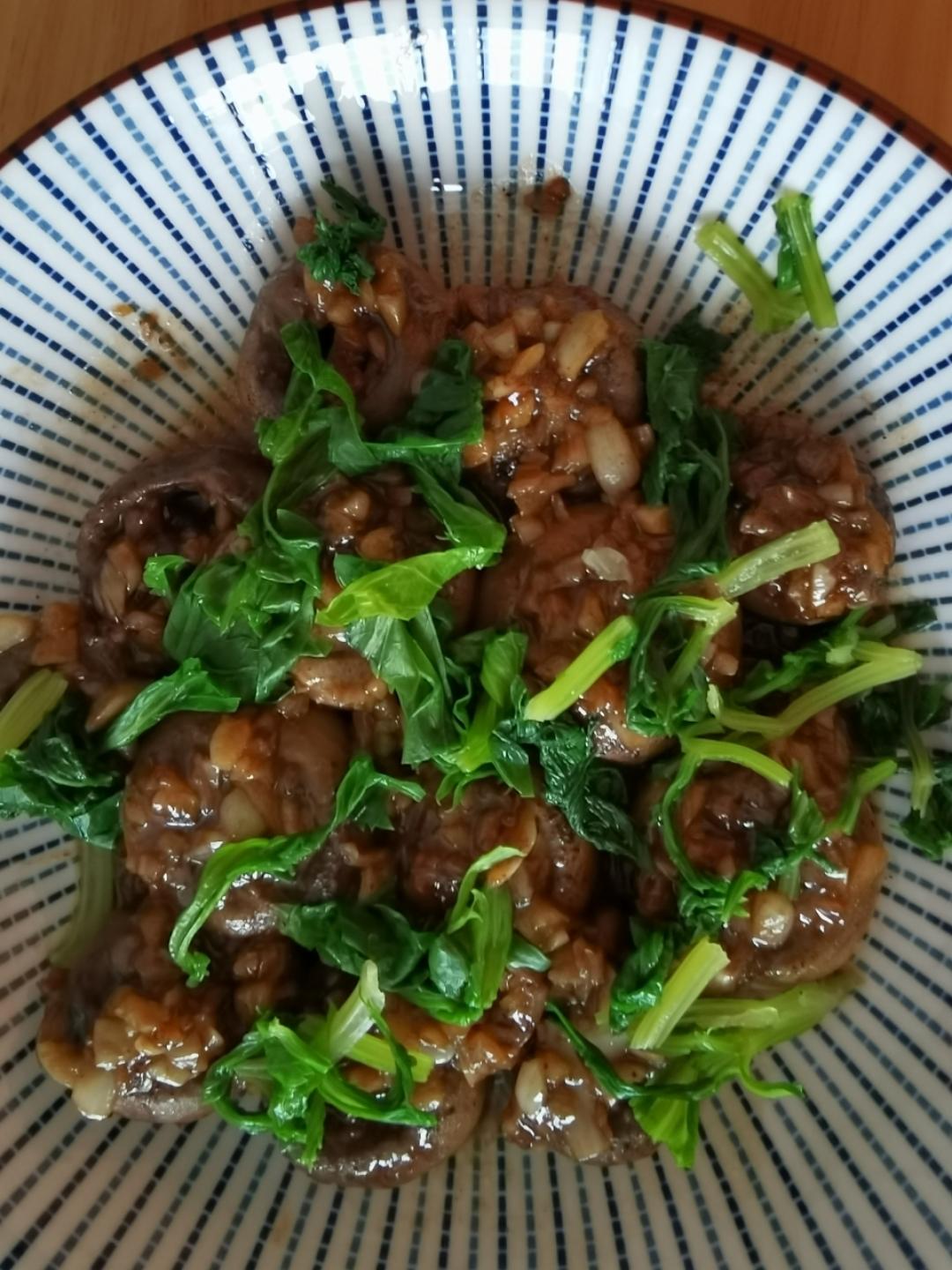 黄油口蘑