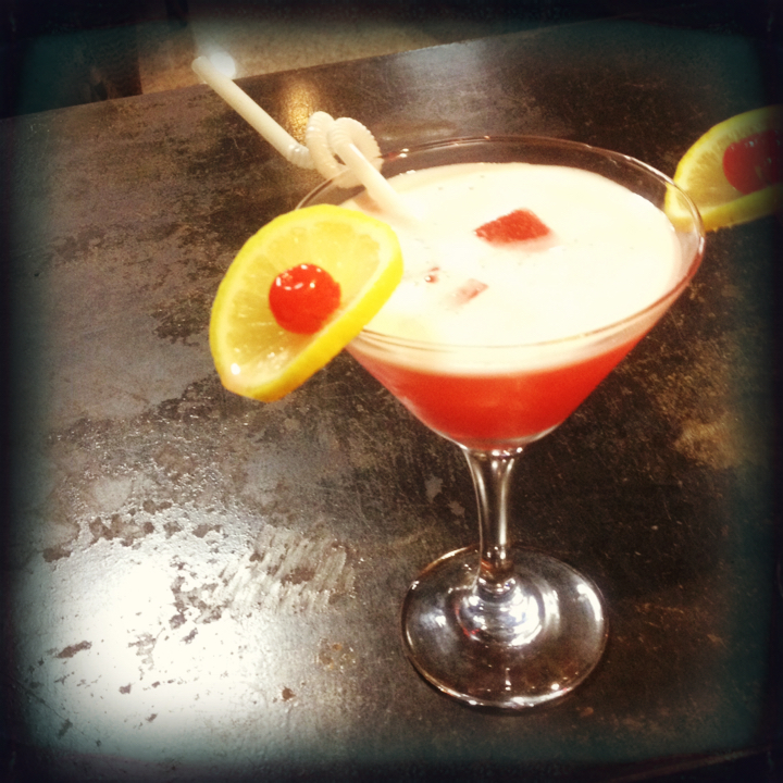 遇见ebuw做的红粉佳人pinklady鸡尾酒