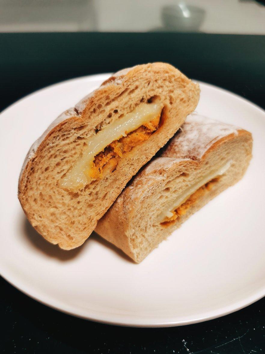 全麦红糖桂圆软欧包