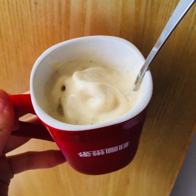 纯香蕉冰激凌（不含奶油）