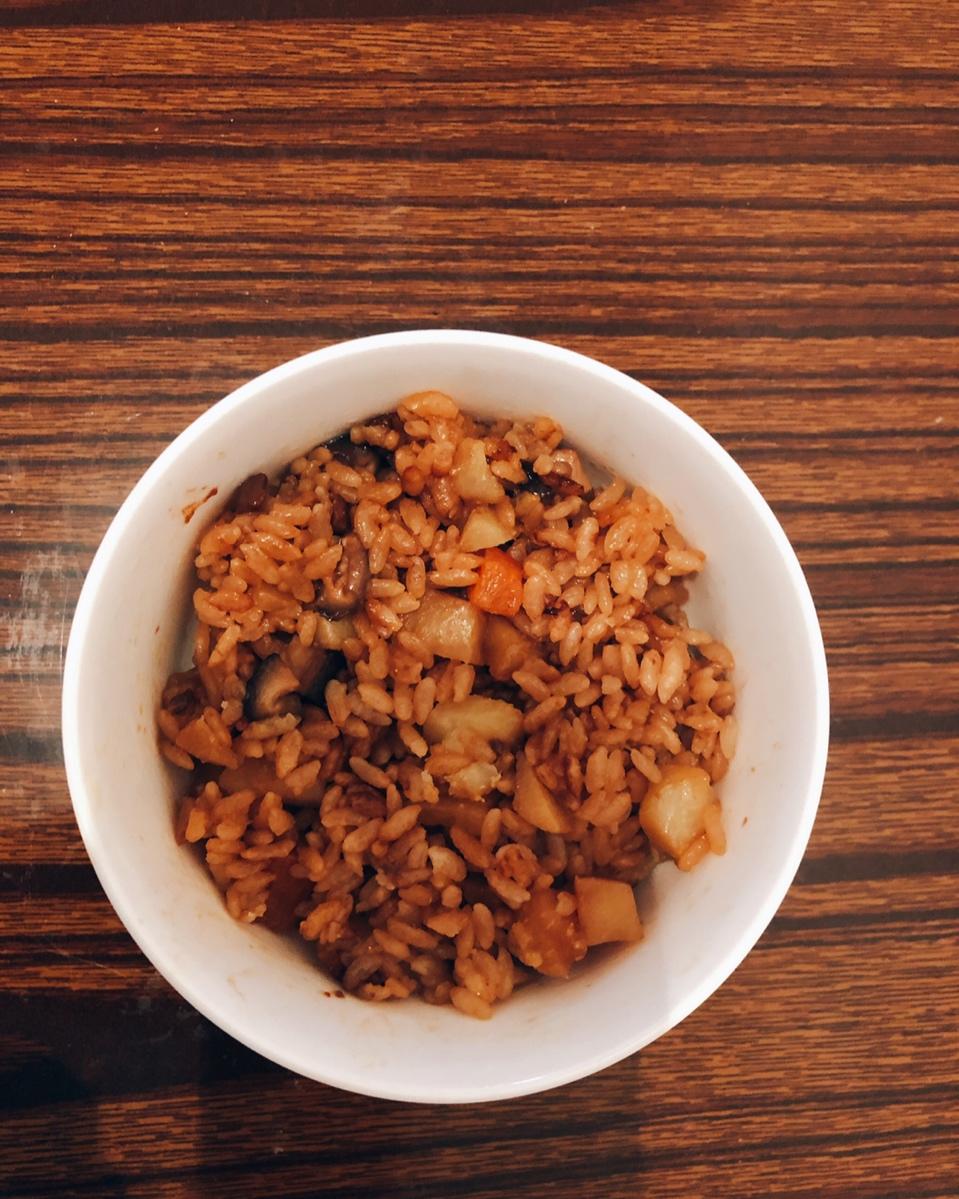 土豆焖饭（电饭锅版）
