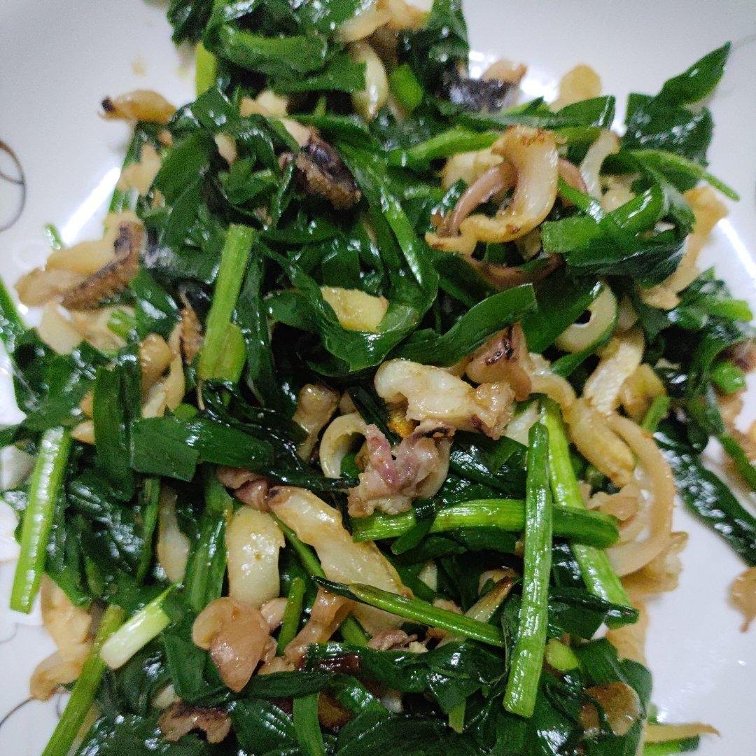 墨鱼干炒韭菜花