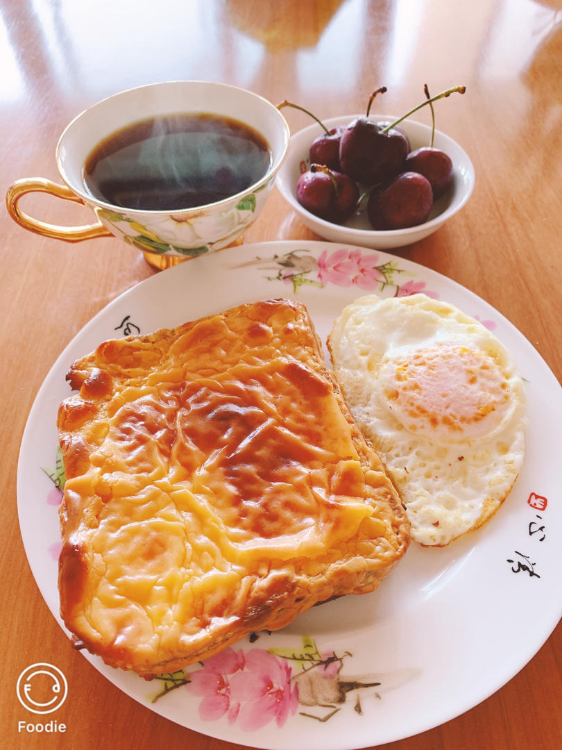 零失败快手岩烧乳酪(熔岩吐司)十分钟网红早餐，好吃哭