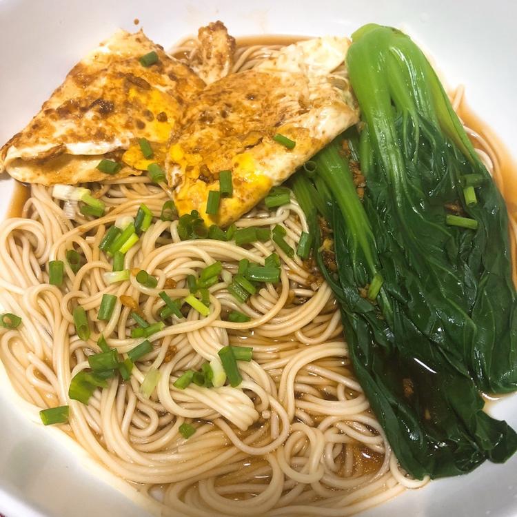 卡妈私房菜~青菜鸡蛋面（汤面）