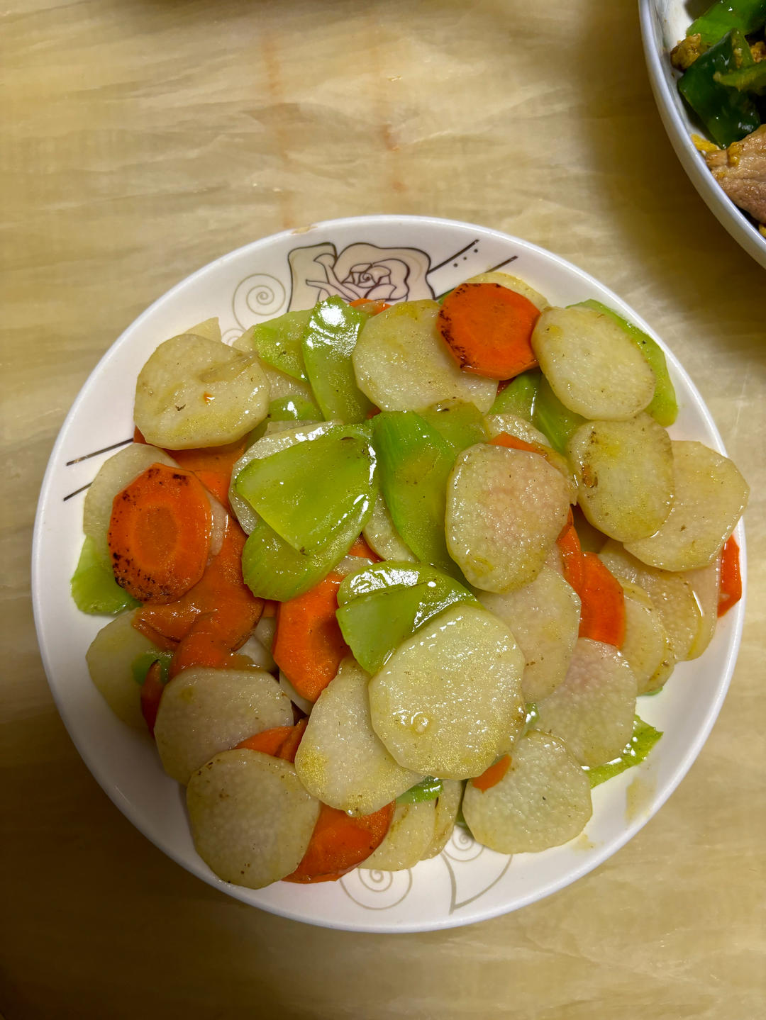 山药青笋炒木耳