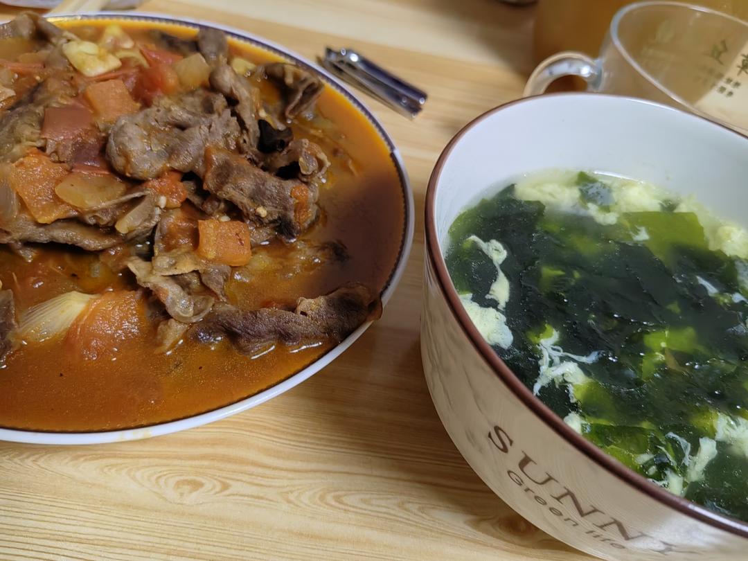 今日菜谱：番茄肥牛卷
