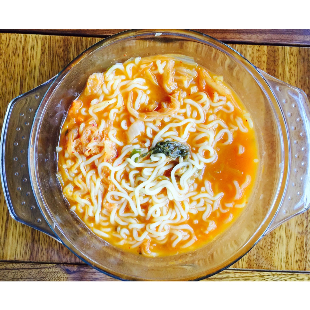韩国辣酱汤面（辛拉面）