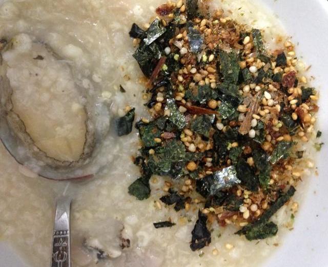 鲍鱼海鲜小米粥的做法