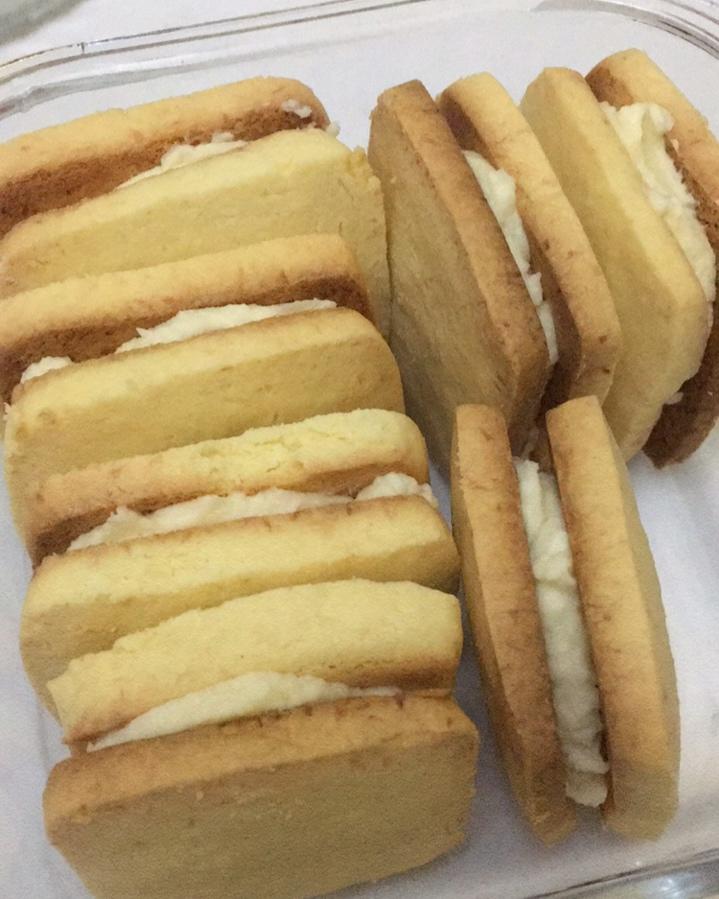 乳酪奶油夹心酥饼（芝士夹心饼干）