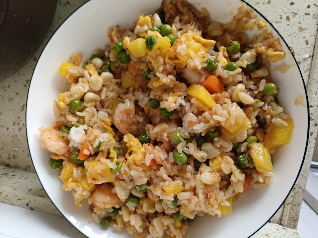 菠萝炒饭