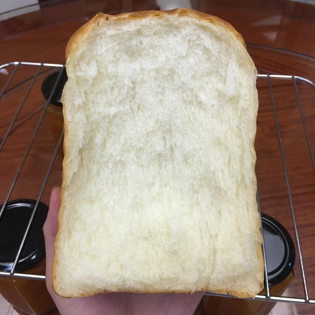 不加一滴水的超绵软牧场鲜奶吐司—直接法，吴克己