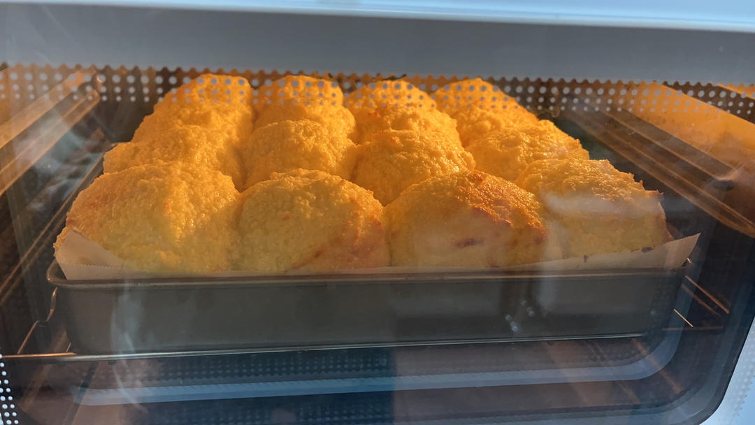 椰蓉小餐包🥖