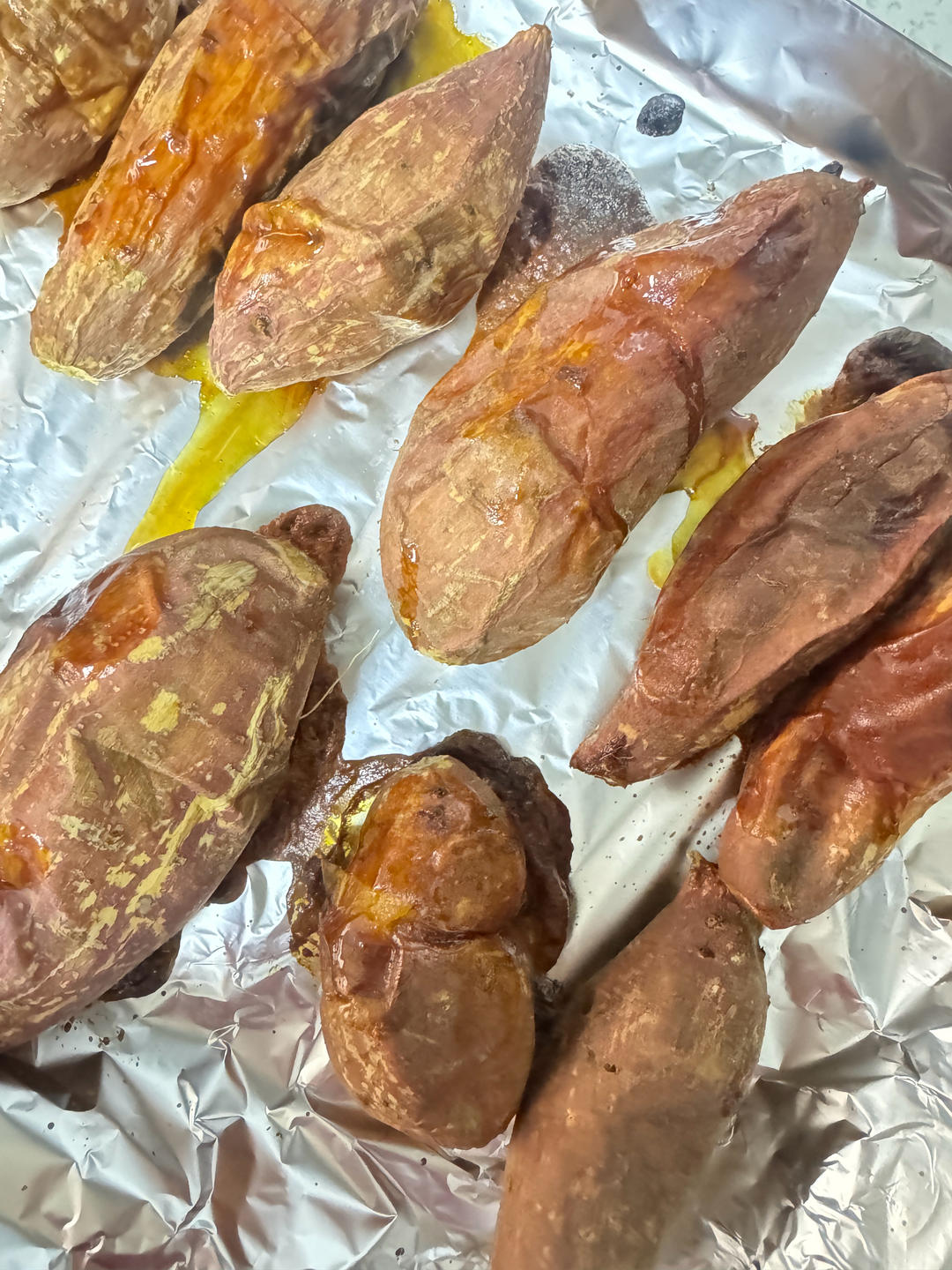 【糯唧唧的烤红薯】糖油四溢皮肉分离外糯里嫩吸溜着吃！