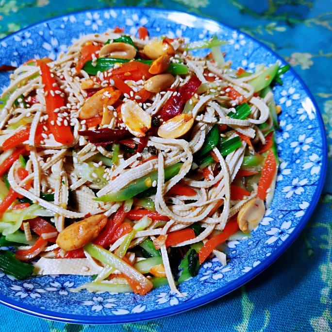 10分钟搞定-豪华版爆款凉拌豆腐丝