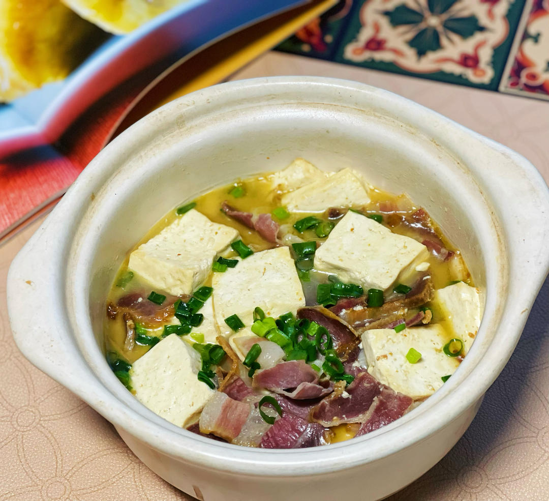 咸肉炖老豆腐