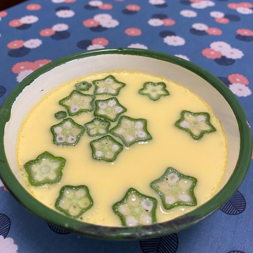 秋葵鸡蛋羹