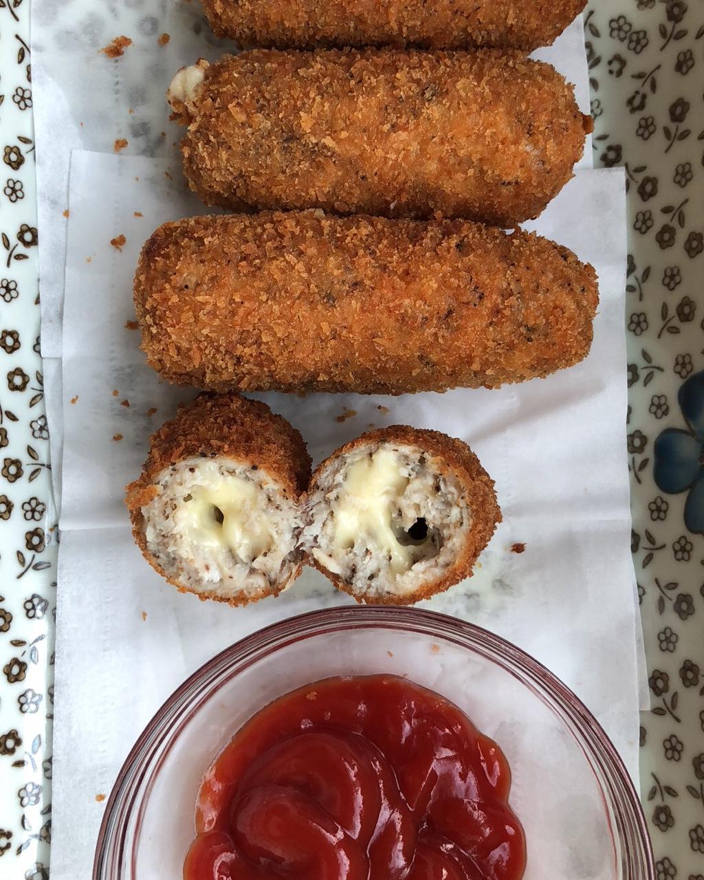 爆浆芝士鸡肉卷