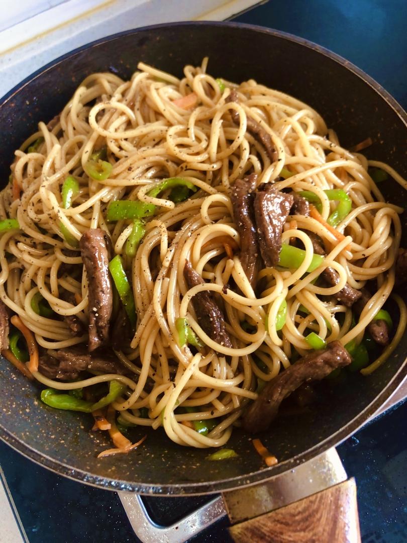 比餐厅好吃的黑椒牛柳意面🍝零失败简单教程