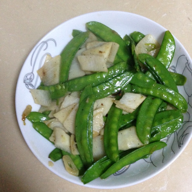 董太的私房菜--铁棍山药炒翡翠