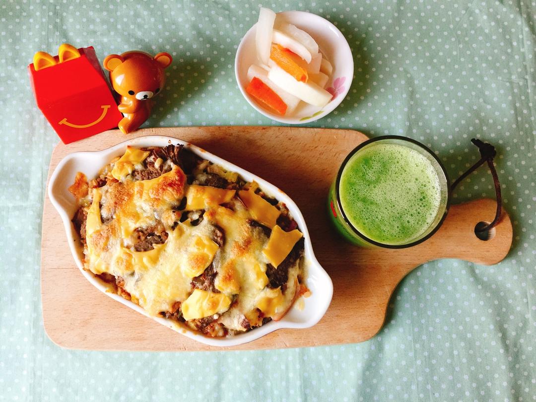 每天，叫醒我的是早餐