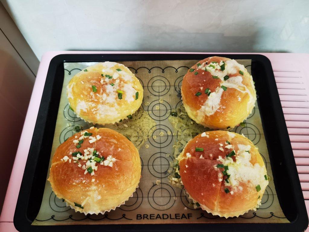 网红蒜香奶酪面包，好吃到爆炸