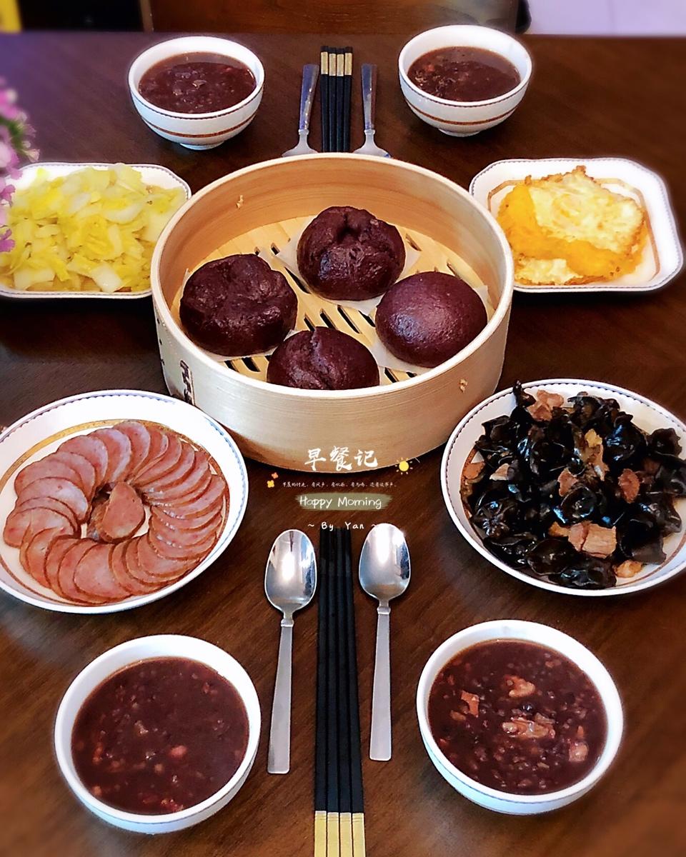 学生早餐记录