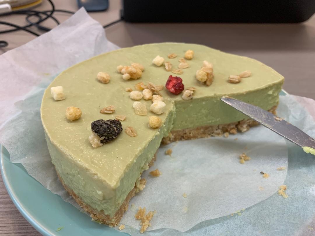 快手免烤牛油果冻芝士蛋糕的做法