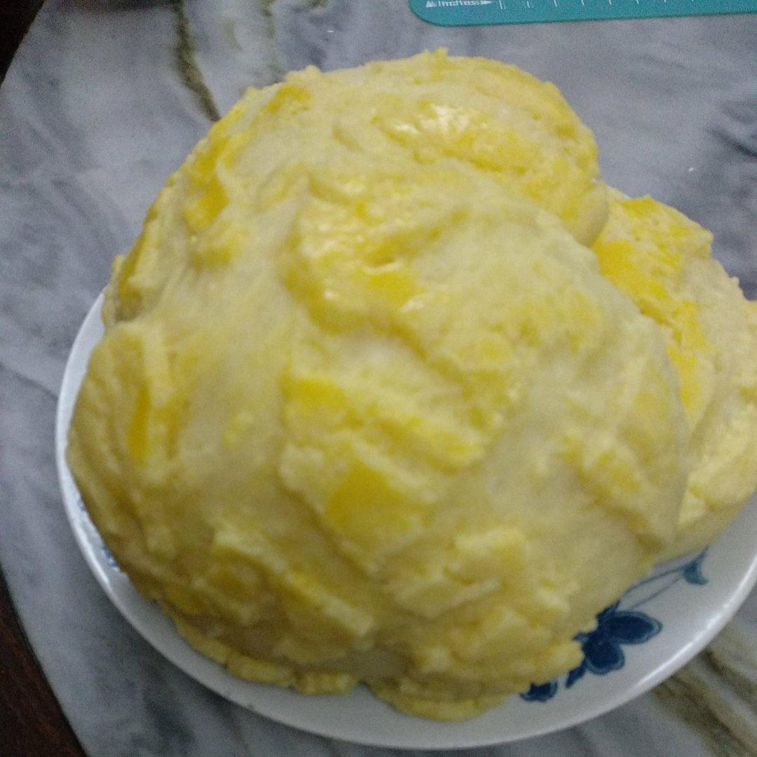 好吃到炸裂的港式菠萝包（附带制作酥皮的小视频）